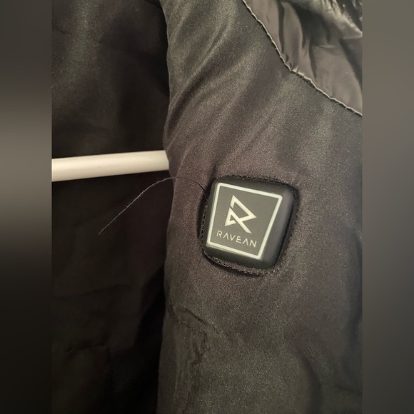 Ravean C6 Heated Tech Down Puffer Vest​ - Picture 4 of 6